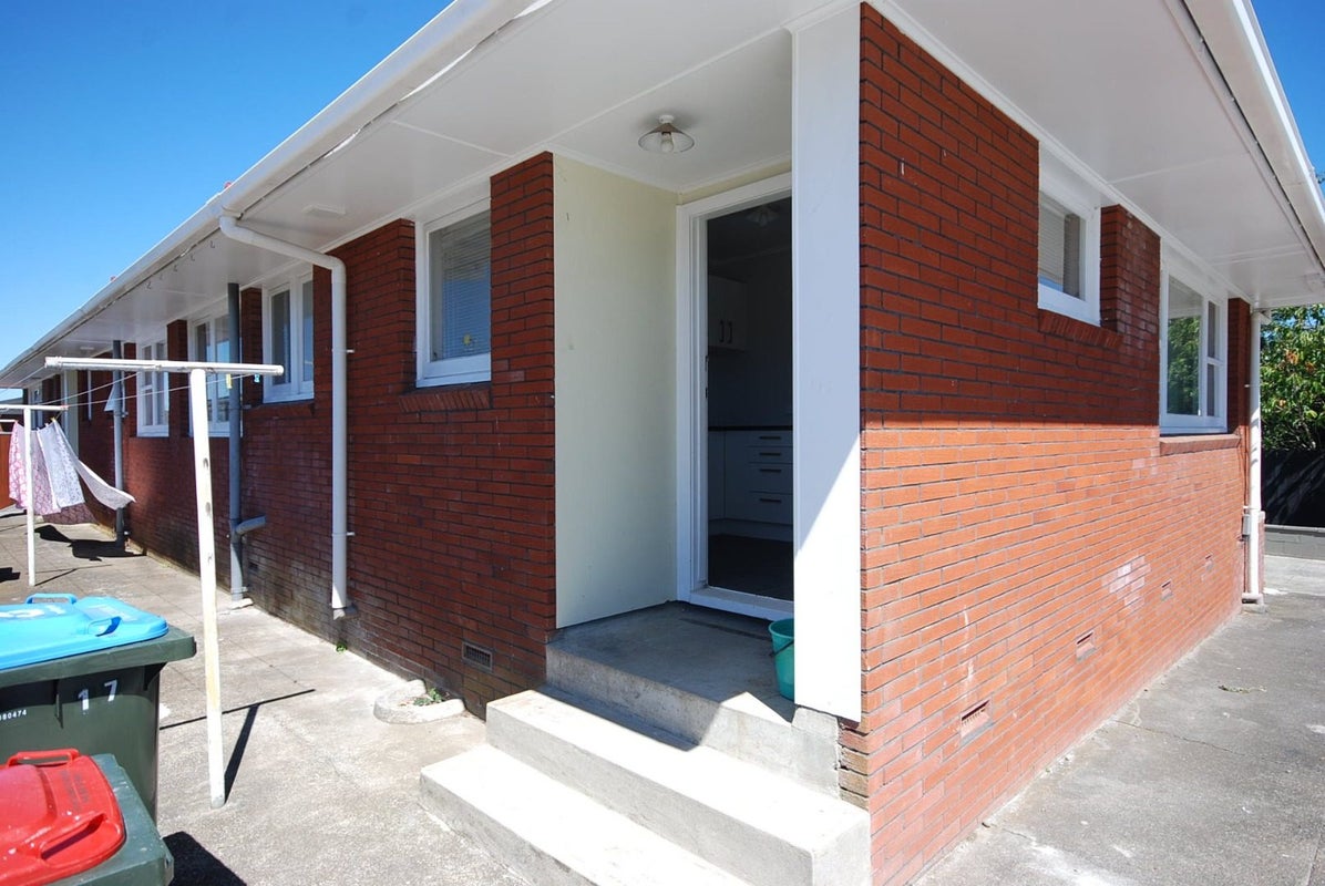 1/17 Campbell Road, One Tree Hill, Auckland - Carousel 15