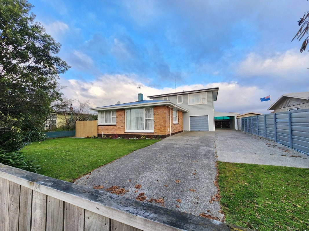 34 Kelvin Grove Road, Kelvin Grove, Palmerston North - Carousel 22
