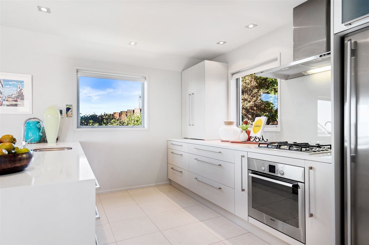 135 Major Hornbrook Road, Mount Pleasant, Christchurch - Carousel 2