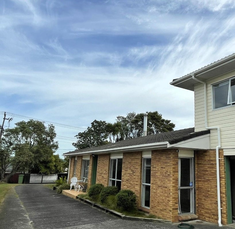 106 Sturges Road, Henderson, Auckland - Carousel 2