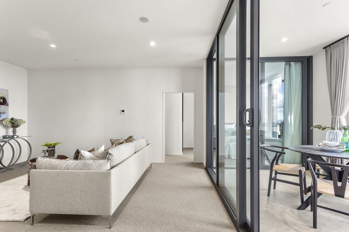 3307/10 Commerce Street, Auckland Central, Auckland - Carousel 2