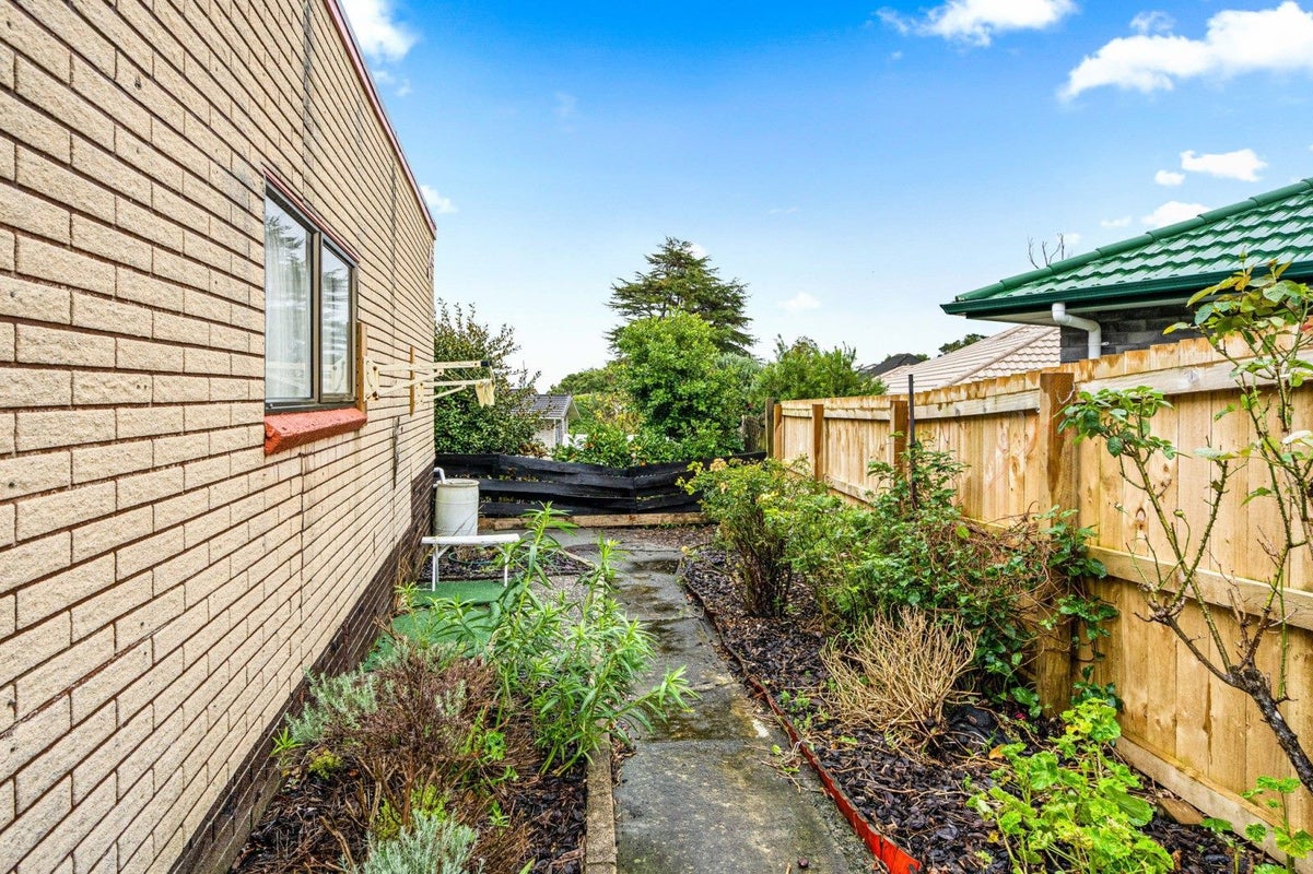 16B Bayswater Place, Onerahi, Whangarei - Carousel 13