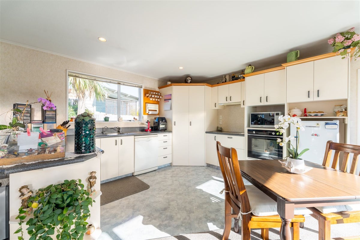 14 Clyde Street, Seaview, Timaru - Carousel 1