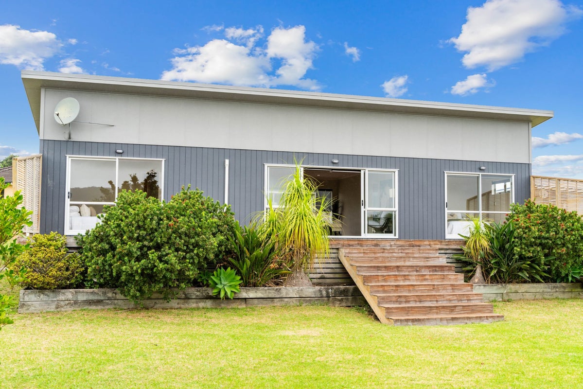 48B Driftwood Place, Mangawhai Heads, Mangawhai - Carousel 1