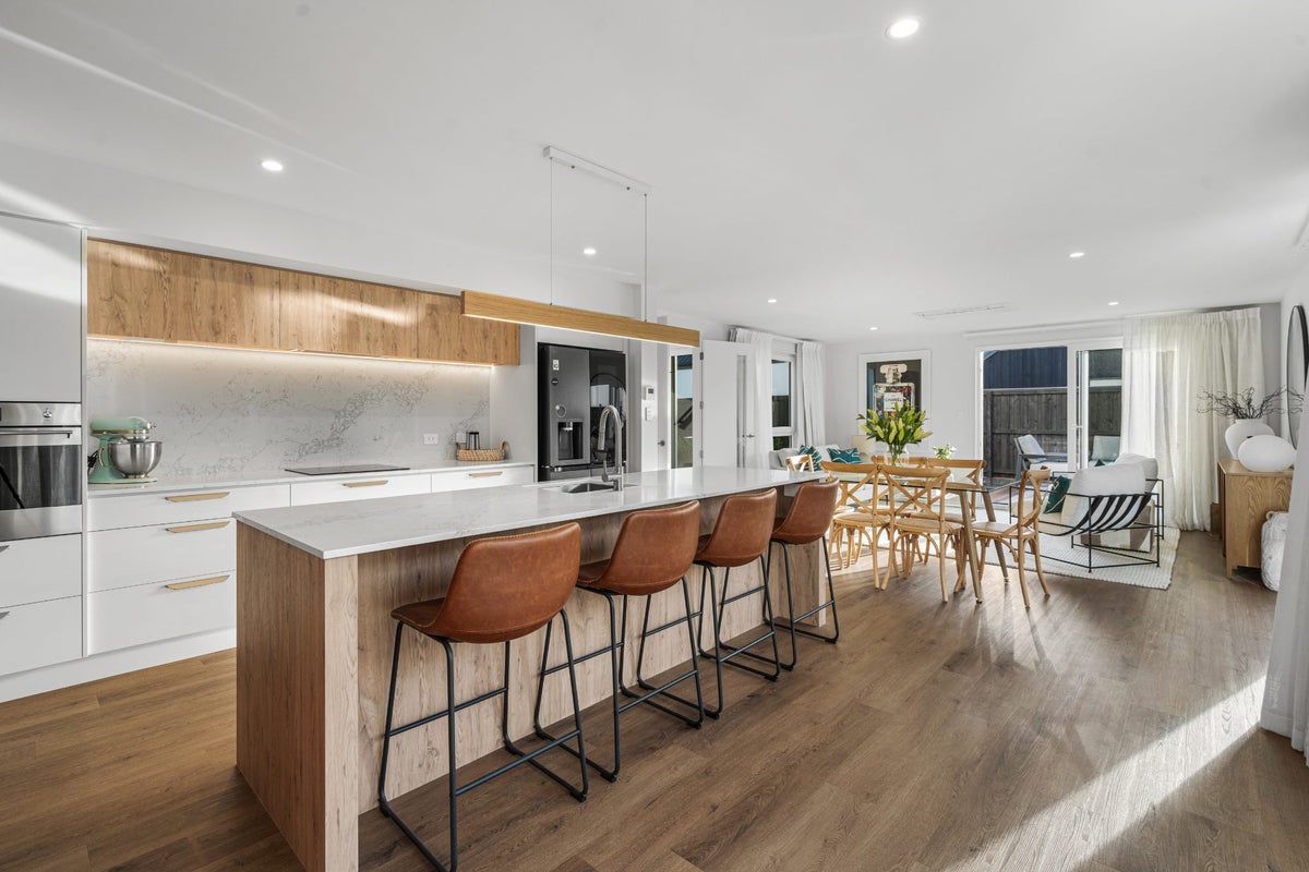 12 Perehia Mews, Marshland, Christchurch - Carousel 2