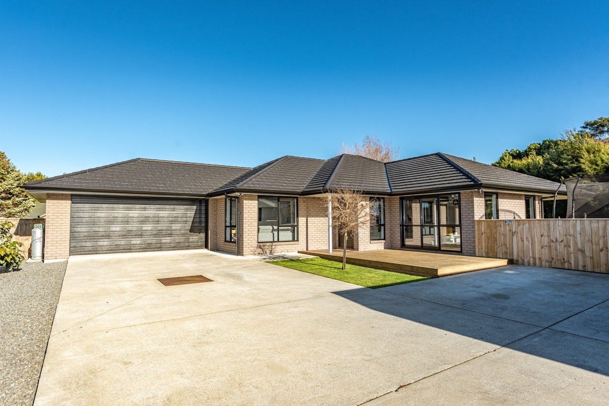 125 Somerset Road, Westmere, Whanganui - Carousel 1