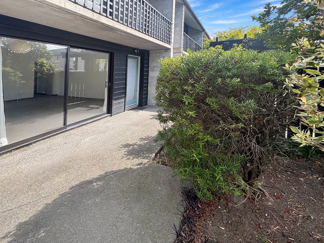 1/168 Kilmore Street, Christchurch Central, Christchurch - Carousel 2