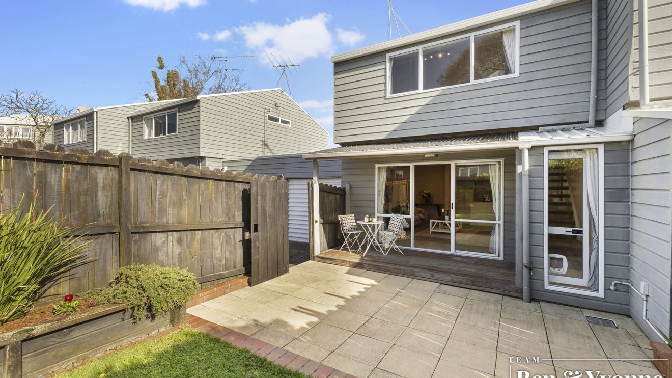 11H Arthur Street, Ellerslie, Auckland - Carousel 1