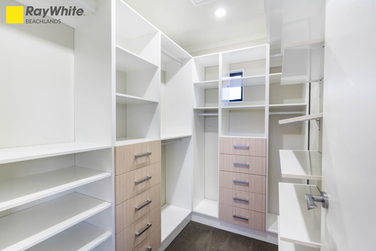 35 Pine Harbour Parade, Beachlands, Auckland - Carousel 35