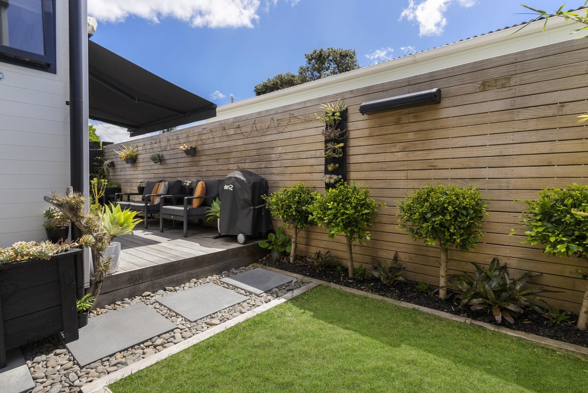 63D Neil Avenue, Te Atatu Peninsula, Auckland - Carousel 2