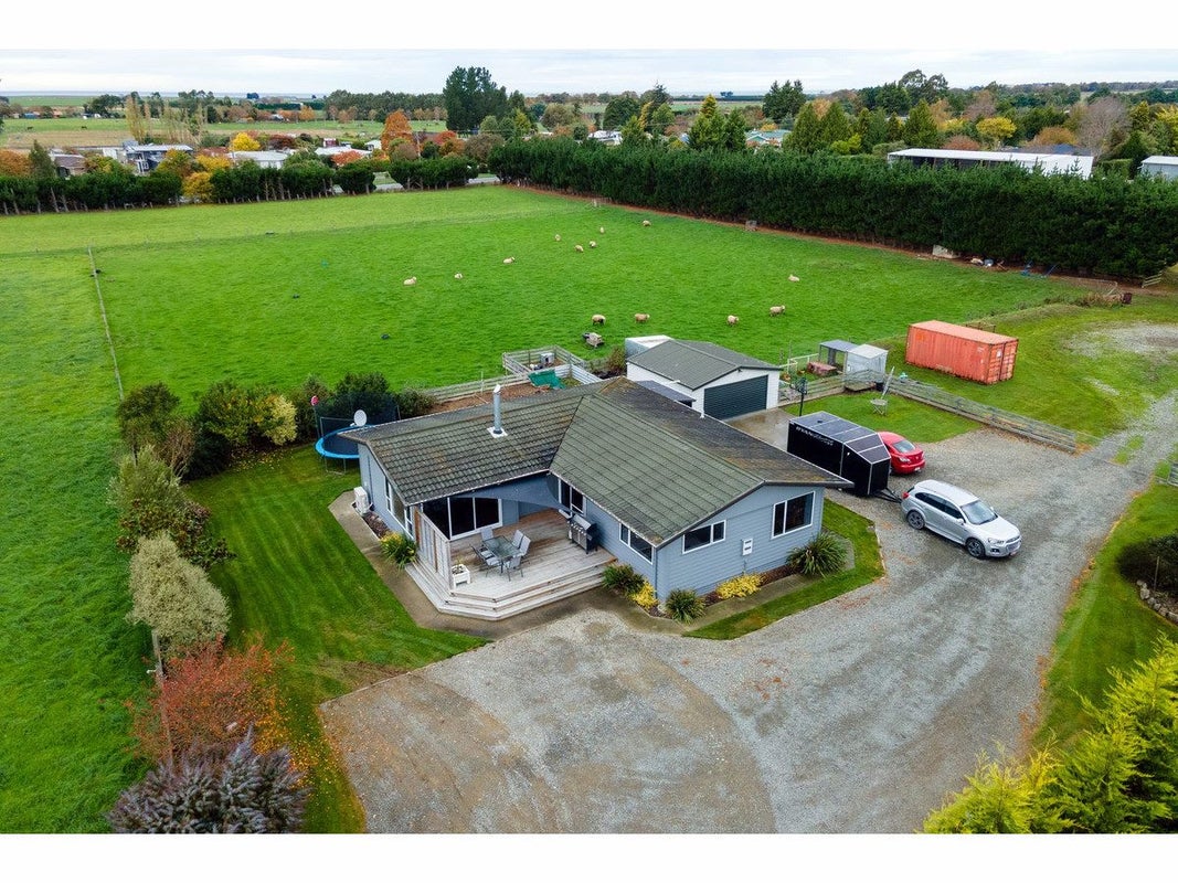 451 Timaru - Temuka Highway, LEVELS, TIMARU - Carousel 1