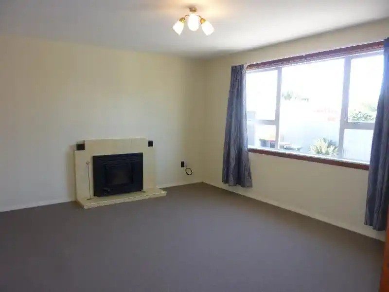 11 Tinokore Street, Hei Hei, Christchurch City, Canterbury - Carousel 2