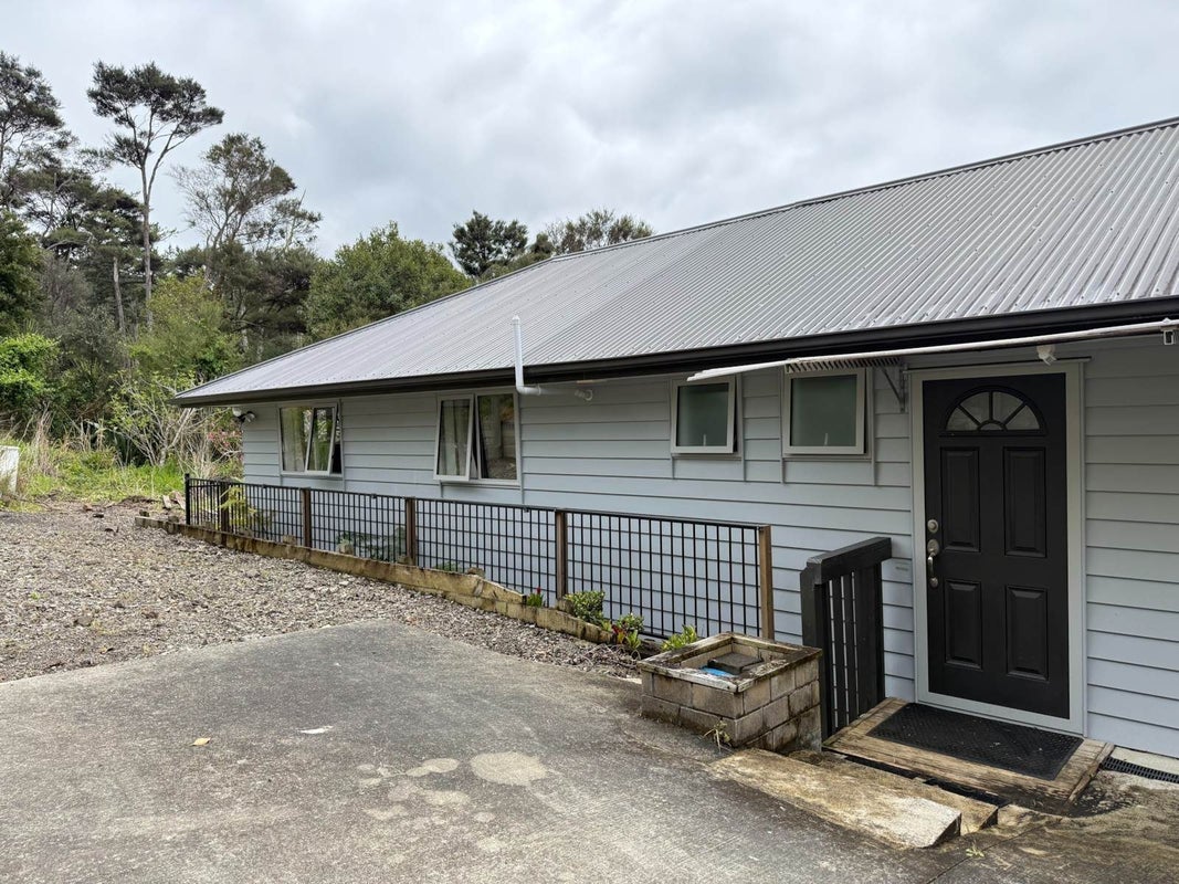 60 Gold Street, Albany Heights, Auckland - Carousel 2