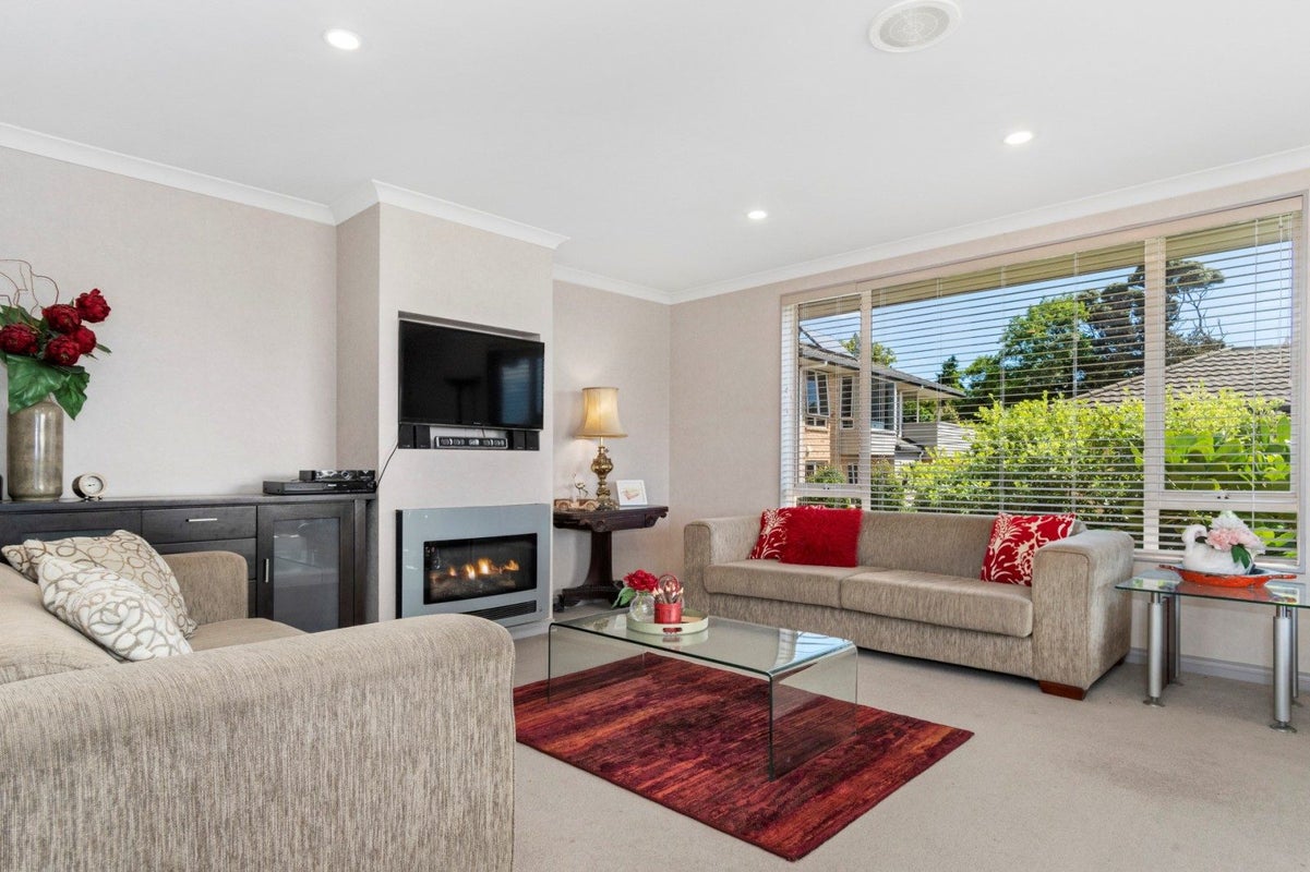 15/17 Simmonds Grove, Greerton, Tauranga - Carousel 1