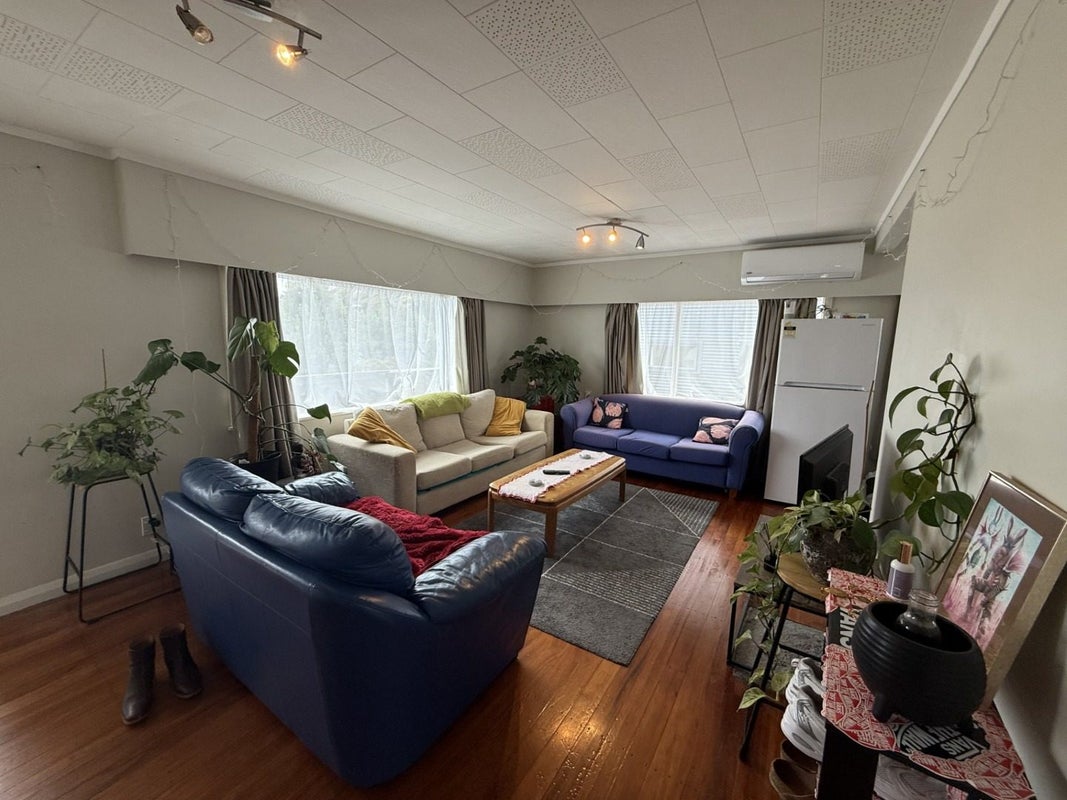 23 Happy Valley Road, Owhiro Bay, Wellington - Carousel 2