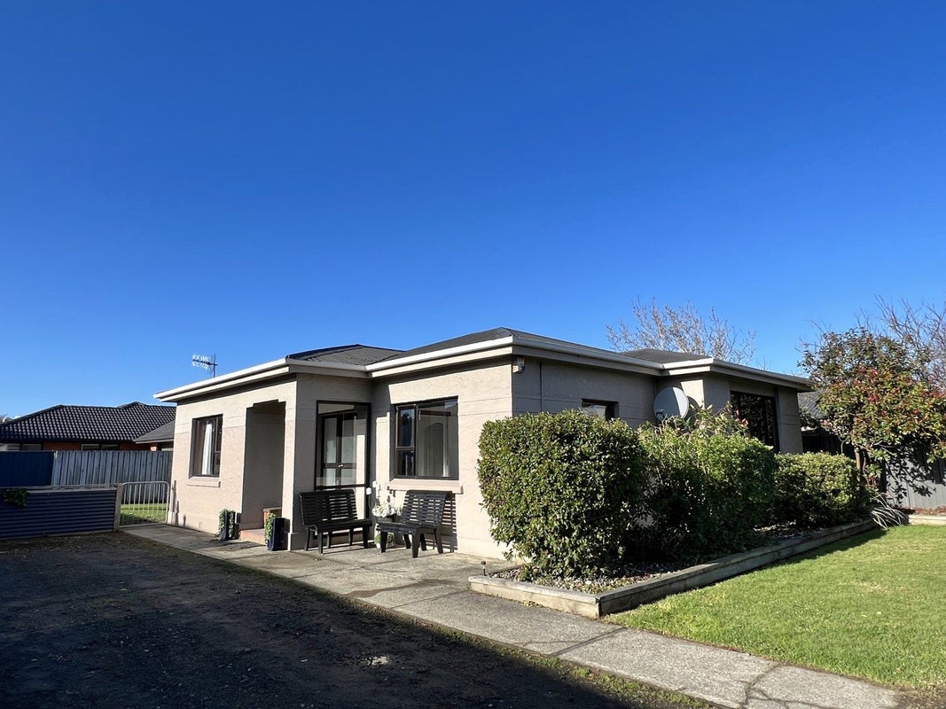 51 Abbot Street, Waverley, Invercargill - Carousel 1