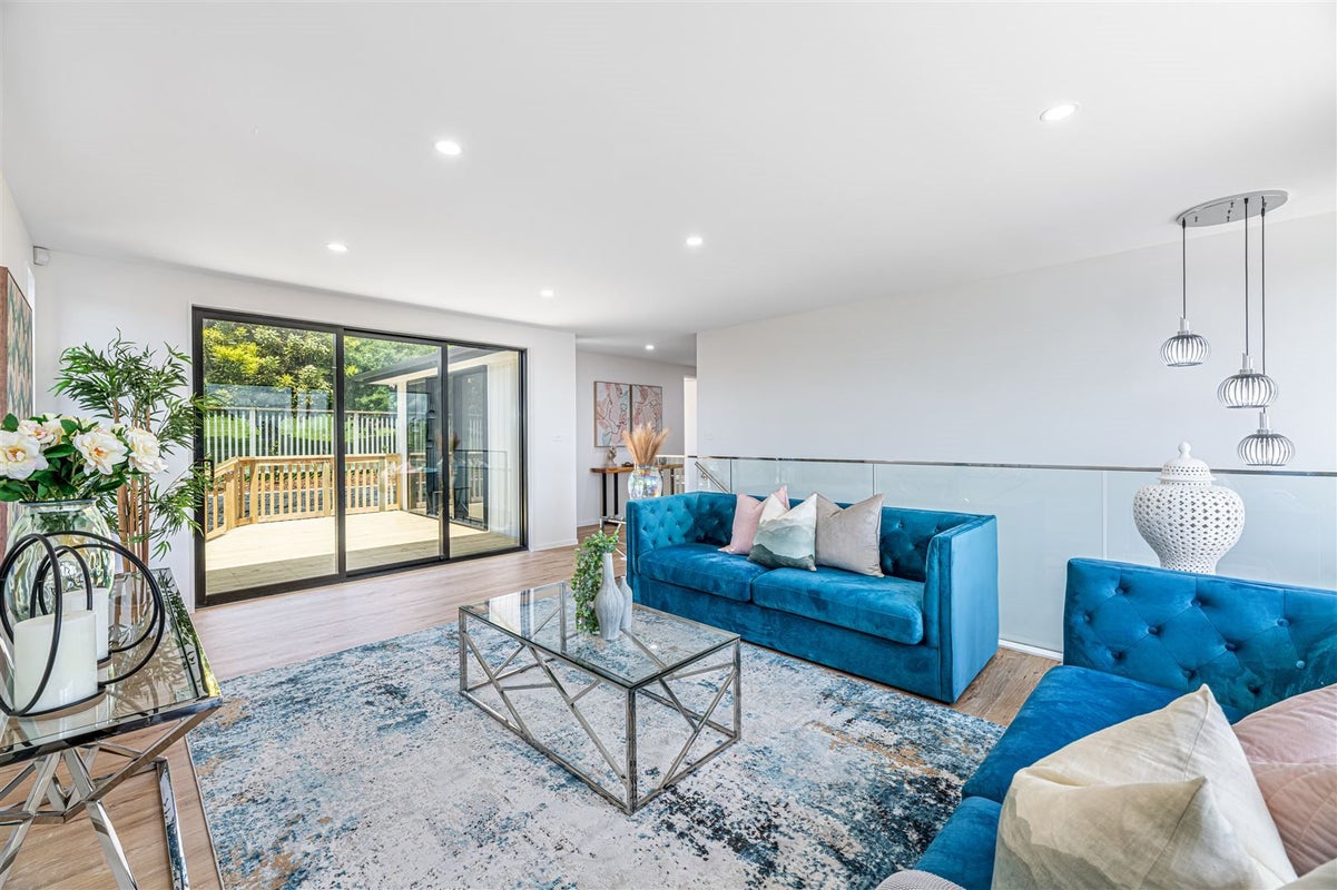 5 Shibata Rise, Ranui, Auckland - Carousel 2