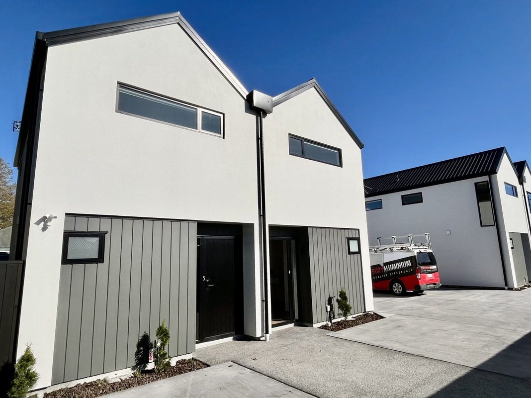 5/176 Hastings Street East, Waltham, Christchurch - Carousel 15