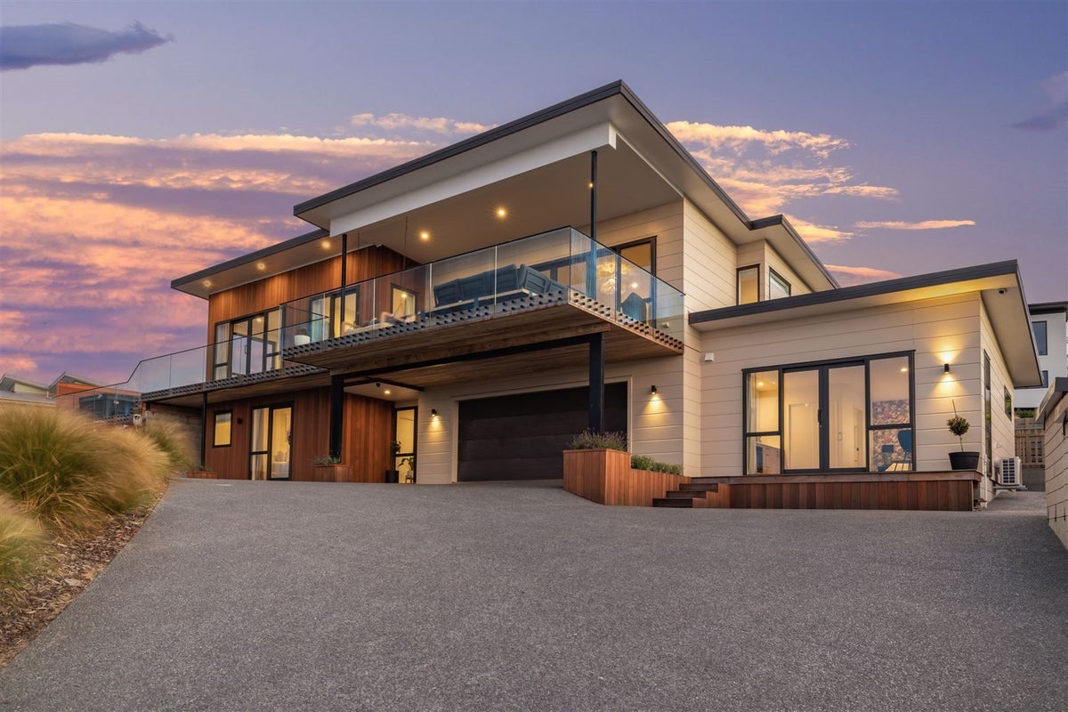 3 Sowerby Place, Richmond Hill, Christchurch - Carousel 23