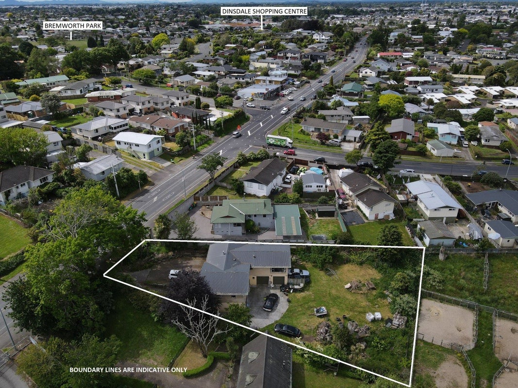 173 Tuhikaramea Road, Dinsdale, Hamilton - Carousel 1