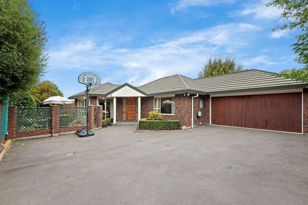 22 Cavendish Road, Casebrook, Christchurch - Carousel 1