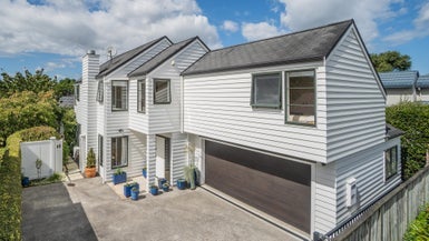 10A Atarangi Road, Greenlane, Auckland - Carousel 1