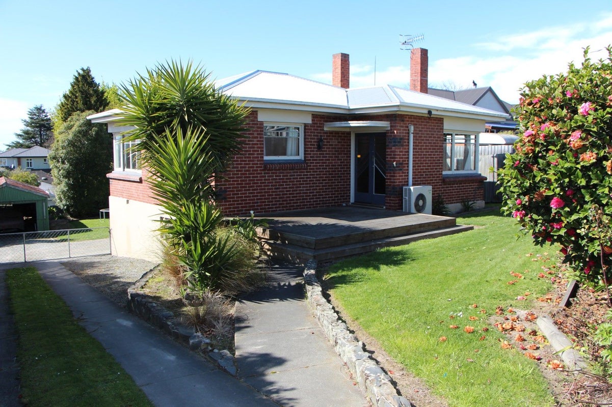 5 Selwyn Street, Maori Hill, Timaru - Carousel 1