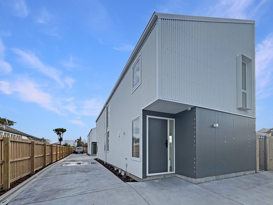 37 Woodville Street, Edgeware, Christchurch - Carousel 1