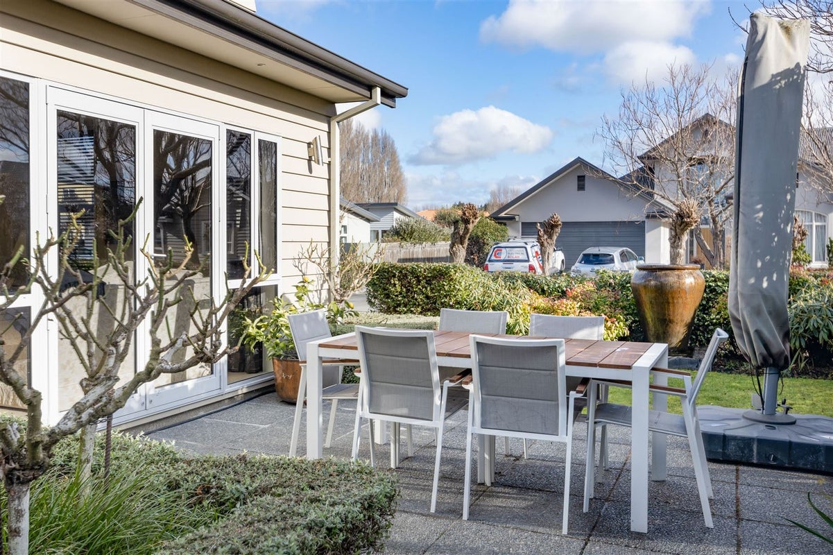 14 Brookfield Drive, Northwood, Christchurch - Carousel 20