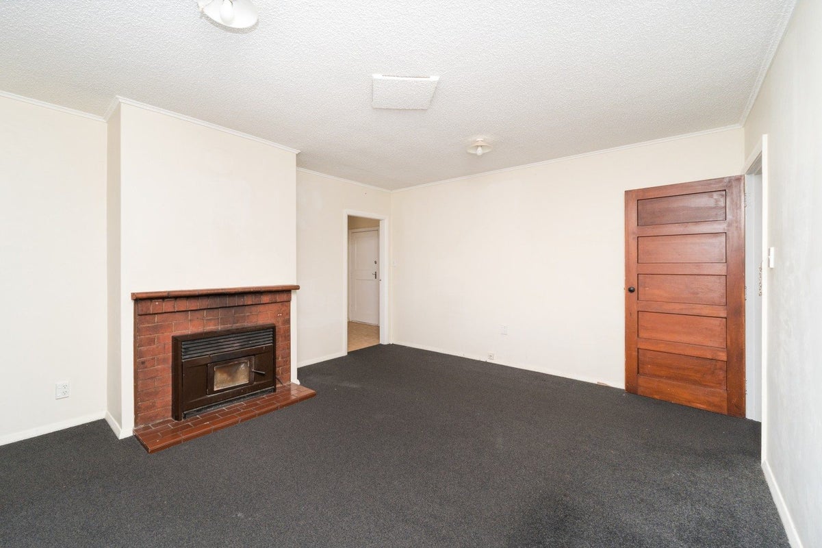 35 Rangiora Avenue, Roslyn, Palmerston North - Carousel 2