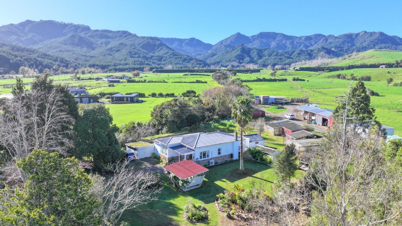 102 Puriri Valley Road, Puriri, Thames - Carousel 24