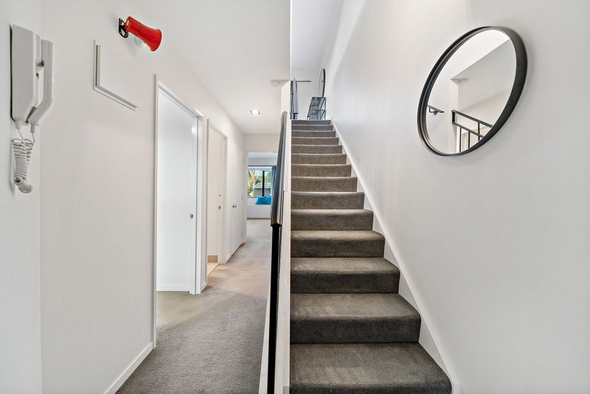 1/46 Aitken Terrace, Kingsland, Auckland - Carousel 2