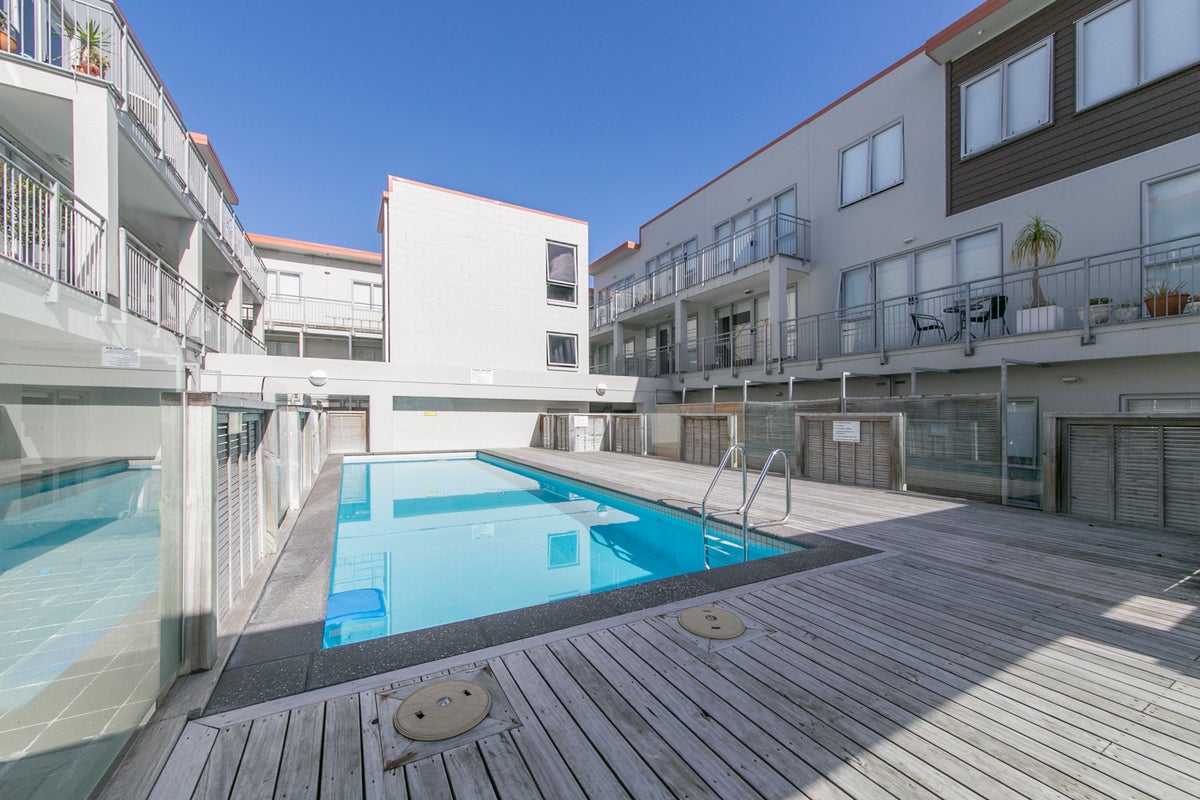 116/287 ONEHUNGA MALL, Onehunga, Auckland - Carousel 2