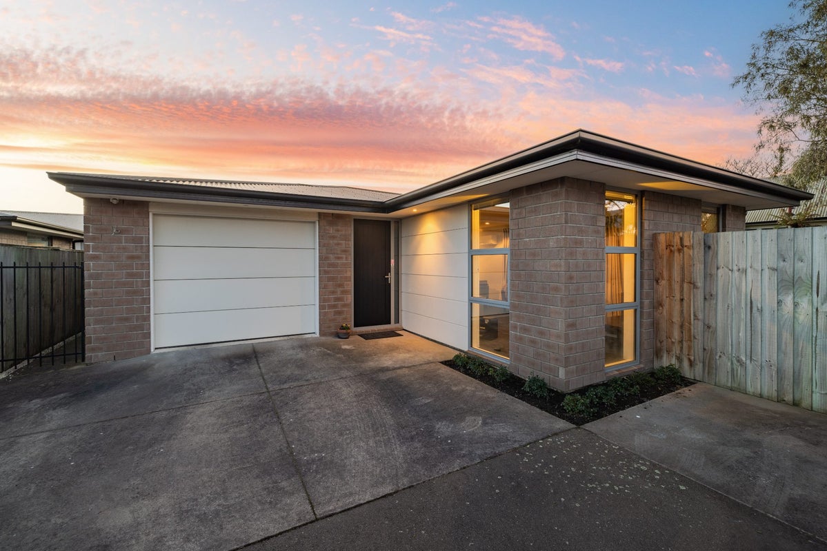 3/24 Wairakei Road, Strowan, Christchurch - Carousel 2