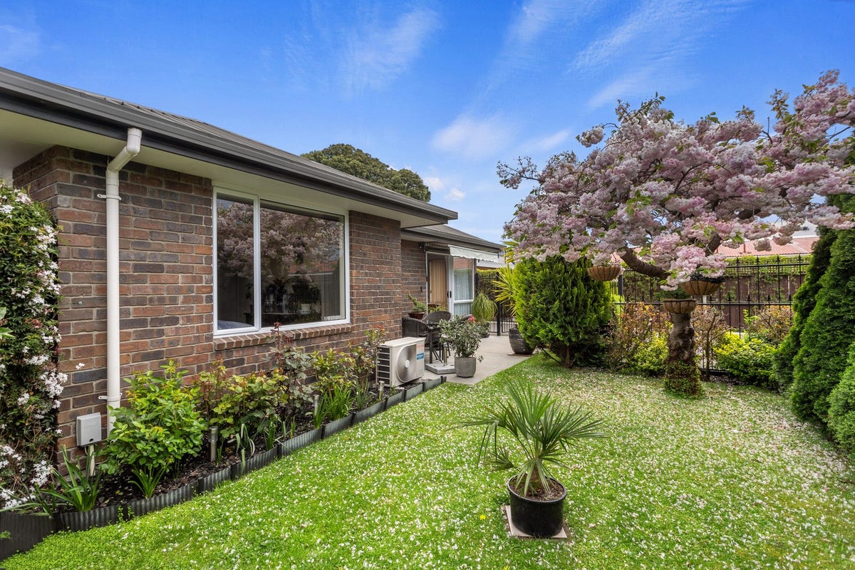 3/210 Hastings Street East, Waltham, Christchurch - Carousel 2