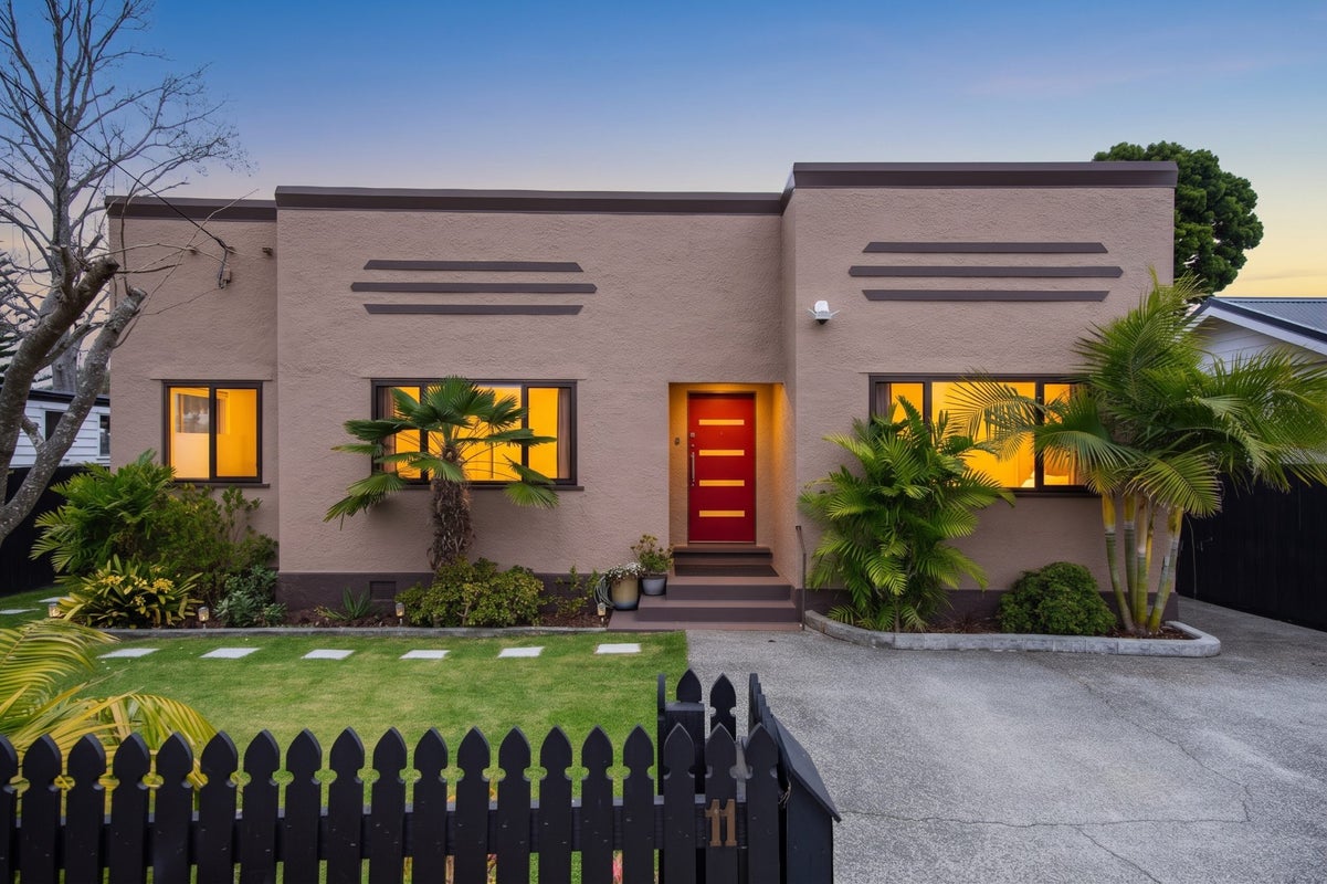 11 Henry Street, Kensington, Whangarei, Northland - Carousel 1