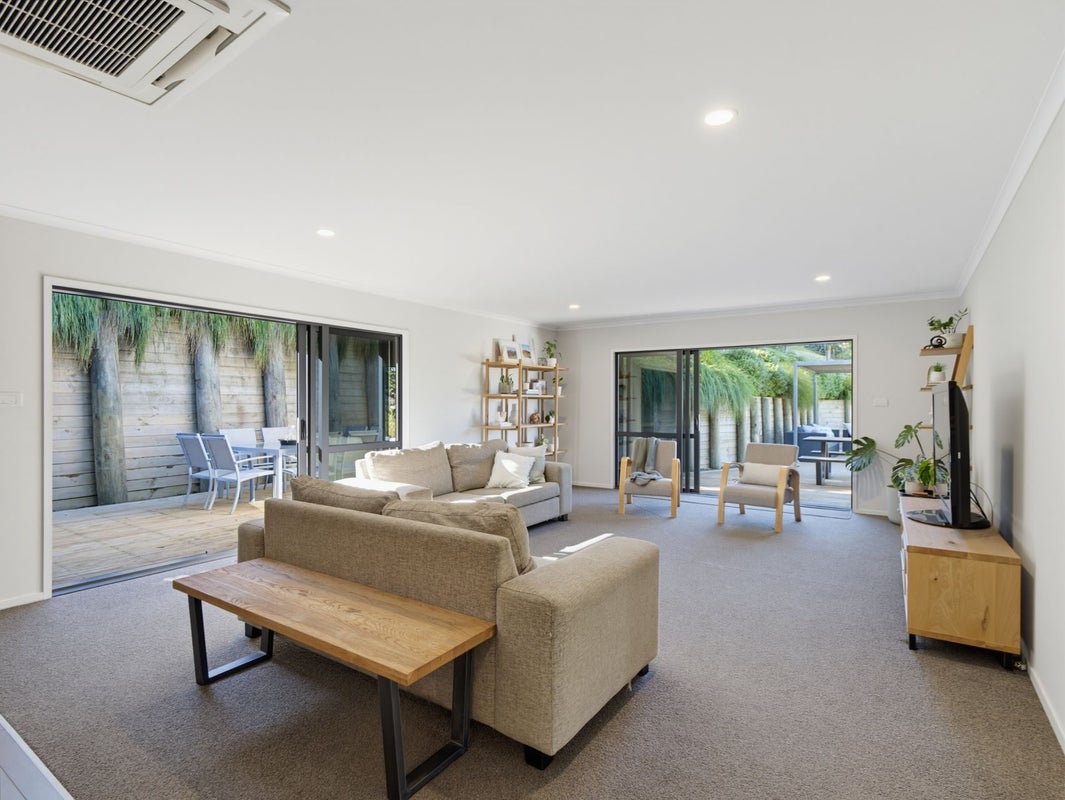 45 Sereno Vista, Bellevue, Tauranga, Bay Of Plenty - Carousel 2