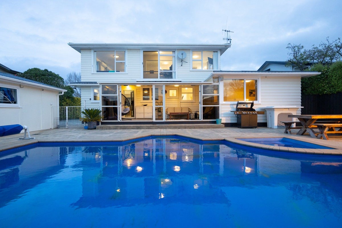 107 Dittmer Drive, West End, Palmerston North - Carousel 2