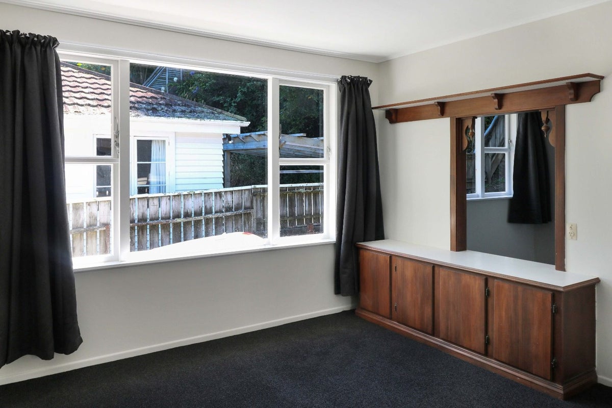 433B Ohiro Road, Brooklyn, Wellington - Carousel 2