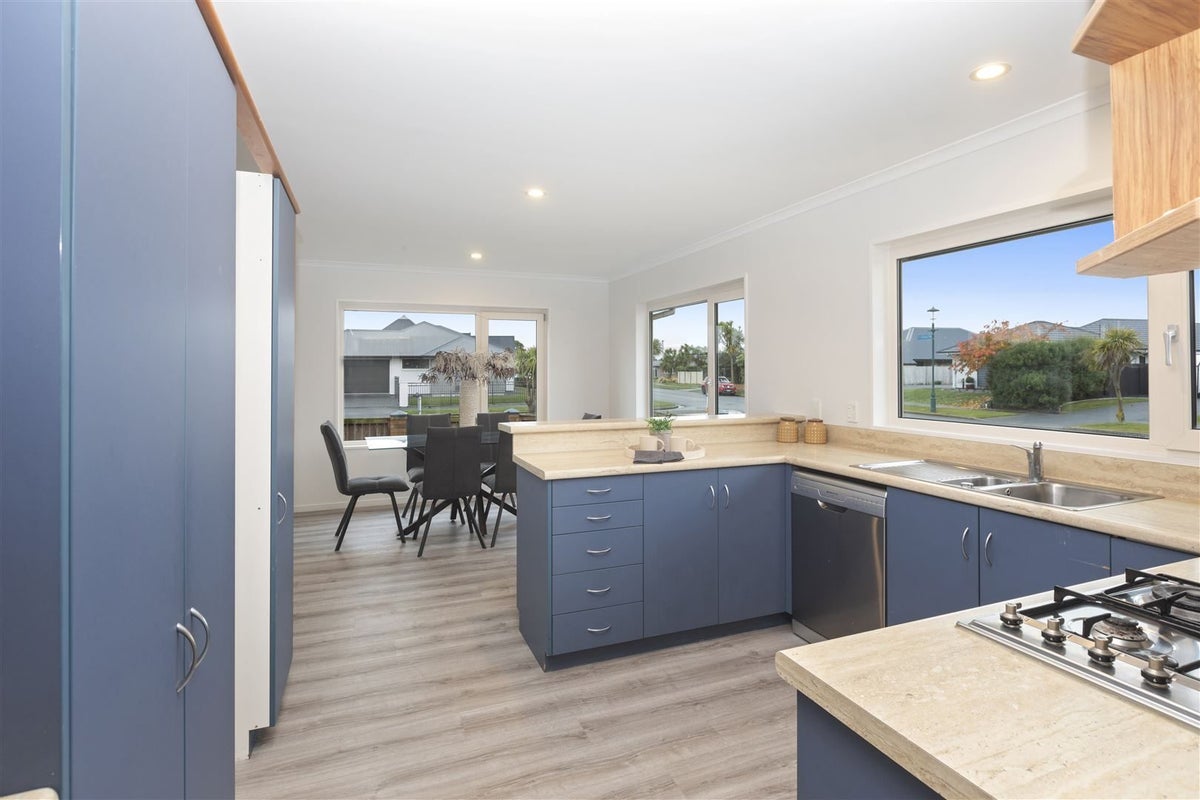 24 Ti Rakau Drive, Woolston, Christchurch - Carousel 2