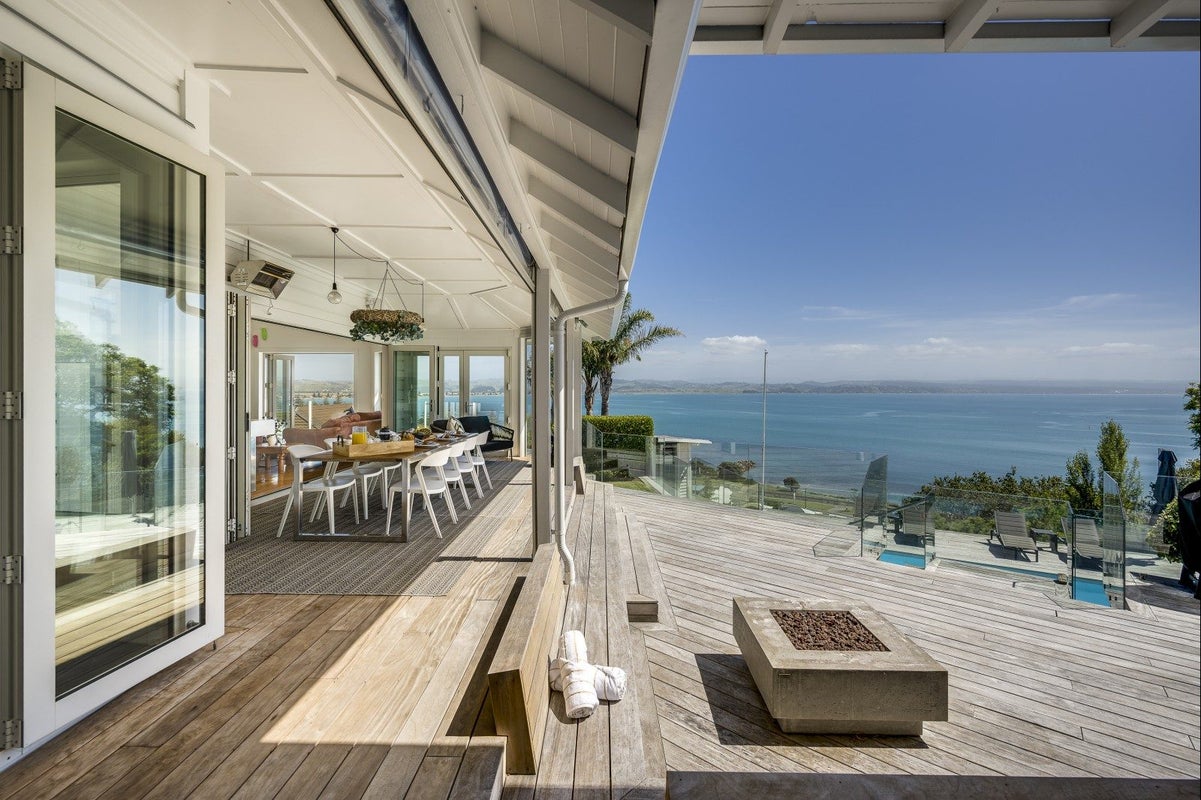 8 Kowhai Road, Bluff Hill, Napier - Carousel 2
