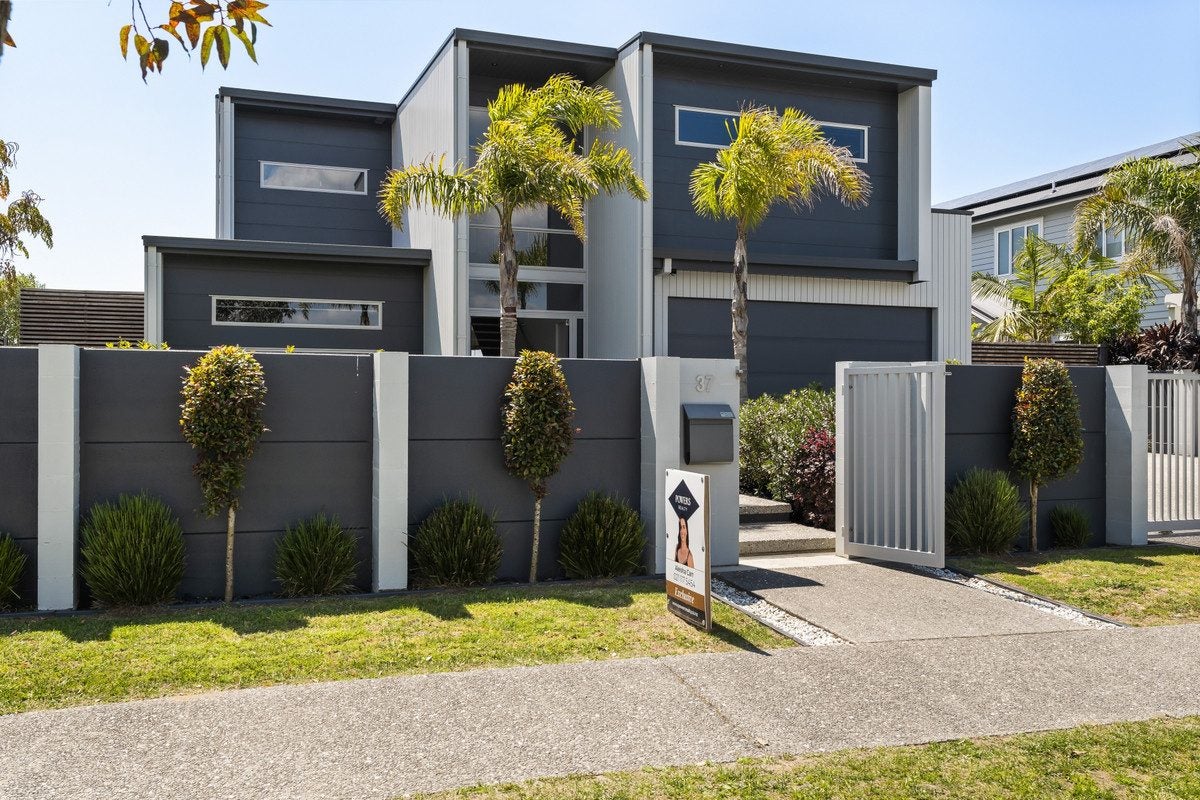 37 Forstera Way, Papamoa Beach, Papamoa - Carousel 1