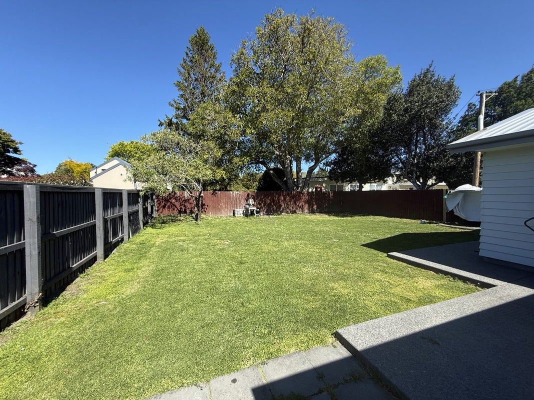 27 Reeves Road, Opawa, Christchurch - Carousel 9