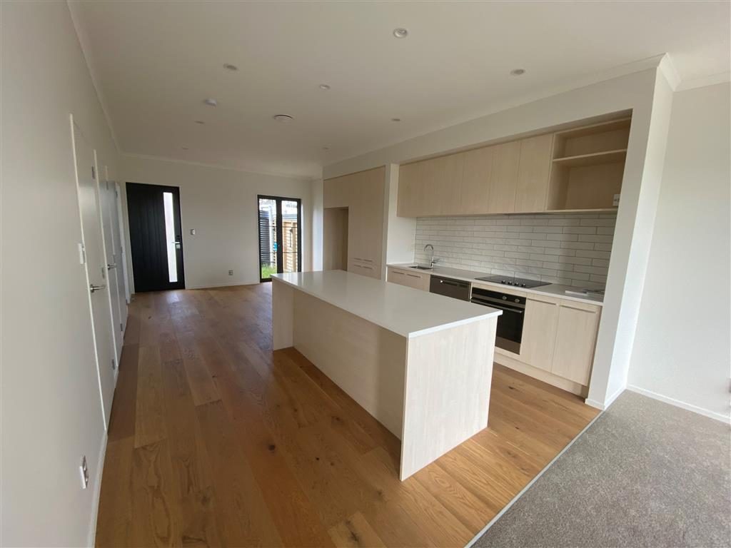 8 Mahalo Avenue, Wiri, Auckland - Carousel 2