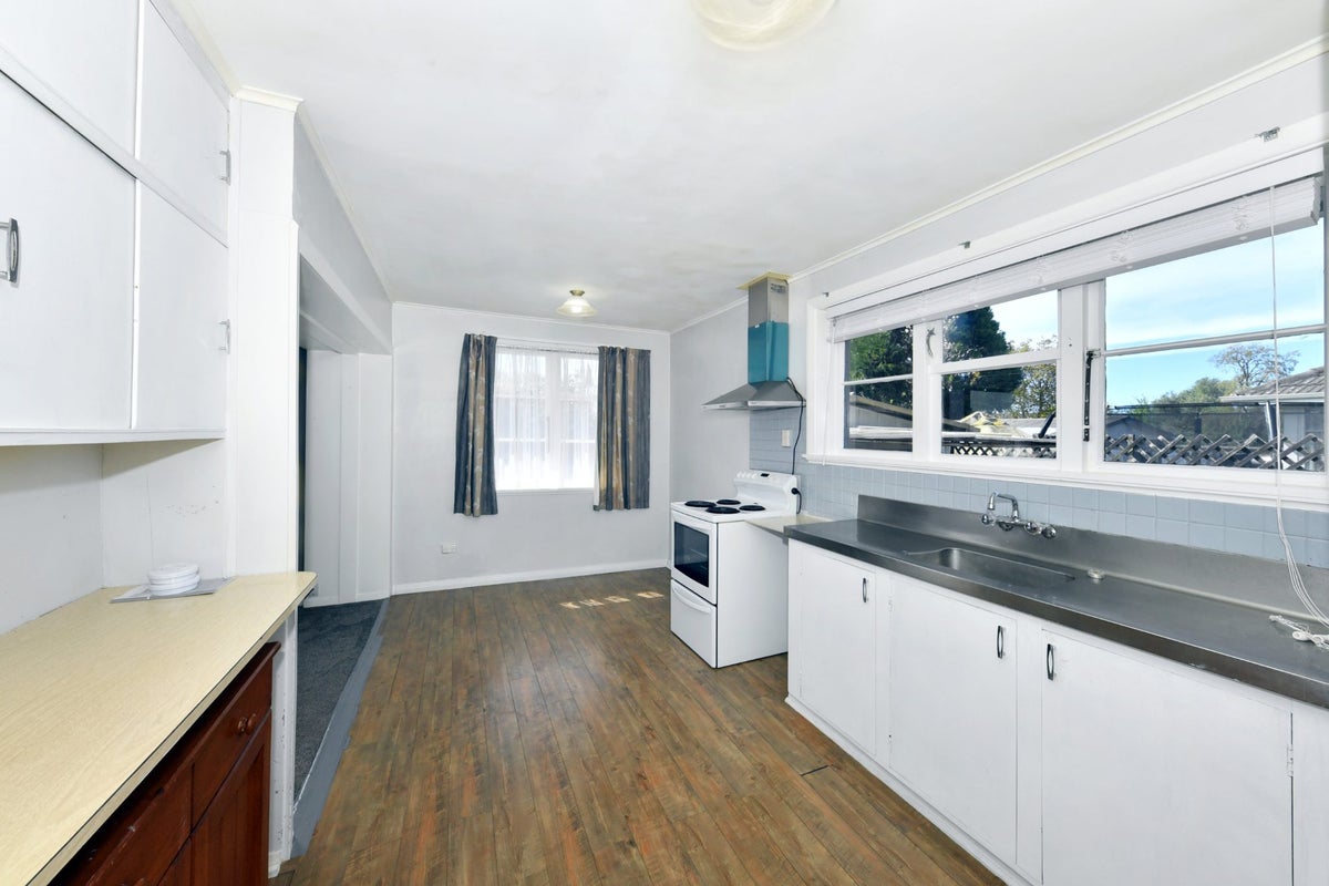 1/34 Attlee Crescent, Bryndwr, Christchurch - Carousel 2