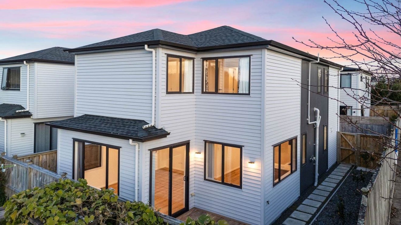 5B Notre Dame Way, Albany, Auckland - Carousel 1