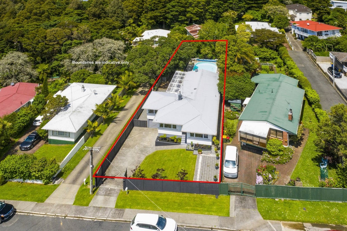 15 Moore Street, Hillcrest, Auckland - Carousel 32