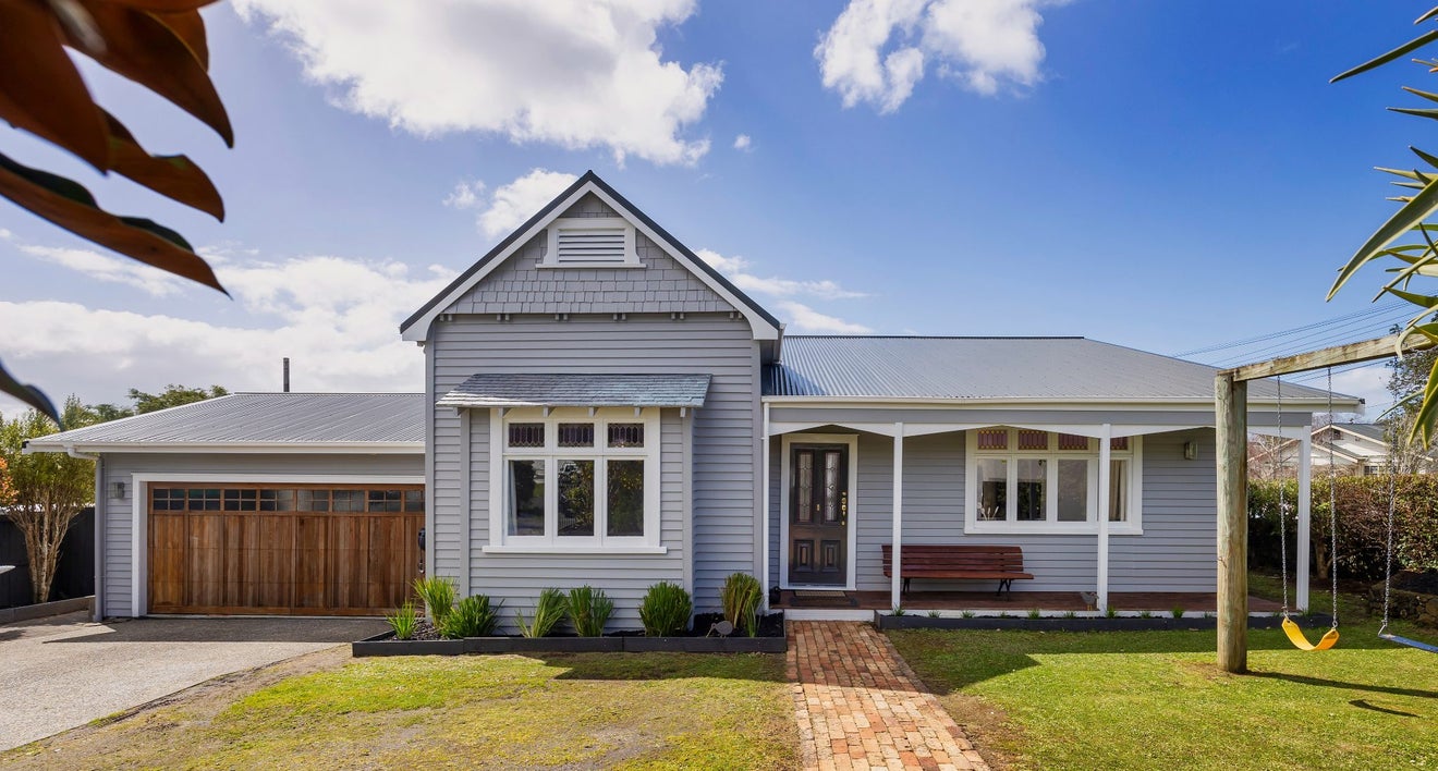 85 Alberton Avenue, Mount Albert, Auckland - Carousel 1