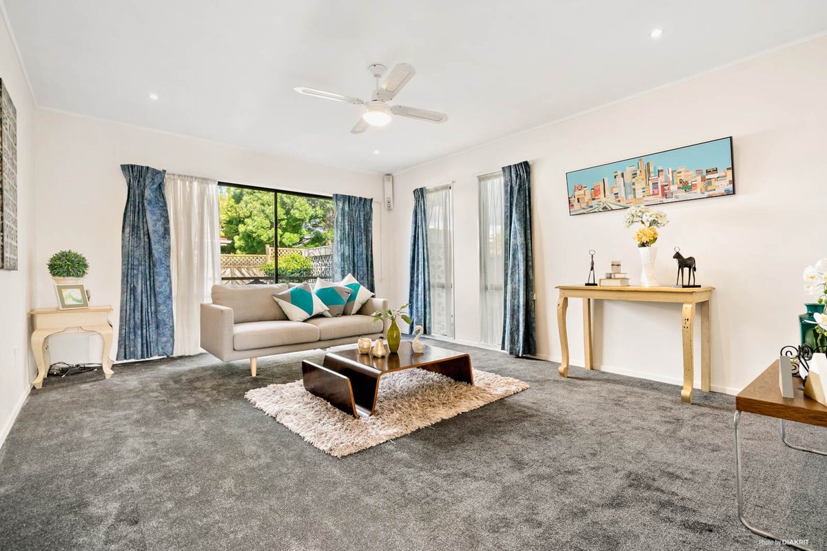 1/10 REDOUBT RD, Goodwood Heights, Auckland - Carousel 2