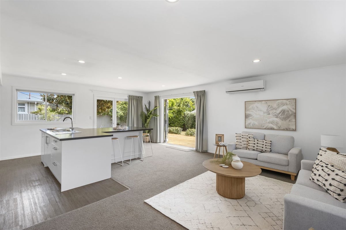 1/178 Beach Road, North New Brighton, Christchurch - Carousel 2
